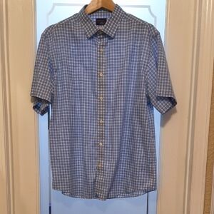 UNTUCKit Light Blue and White Plaid Short-Sleeve Button-Down Shirt